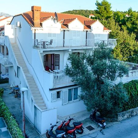 Villa Adria Apartments ツァヴタット エクステリア 写真