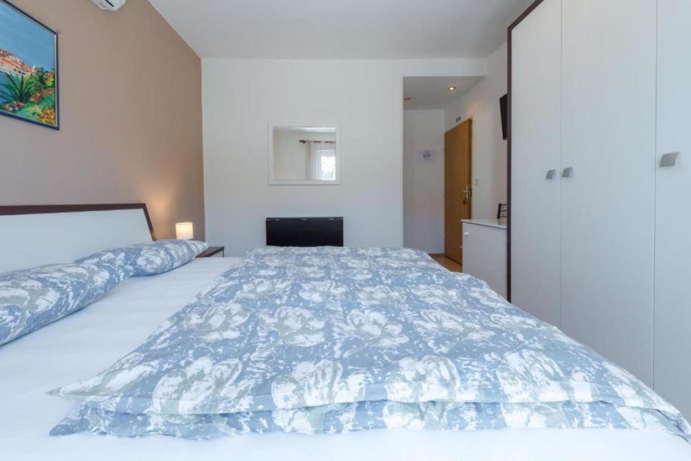 Villa Adria Apartments ツァヴタット エクステリア 写真