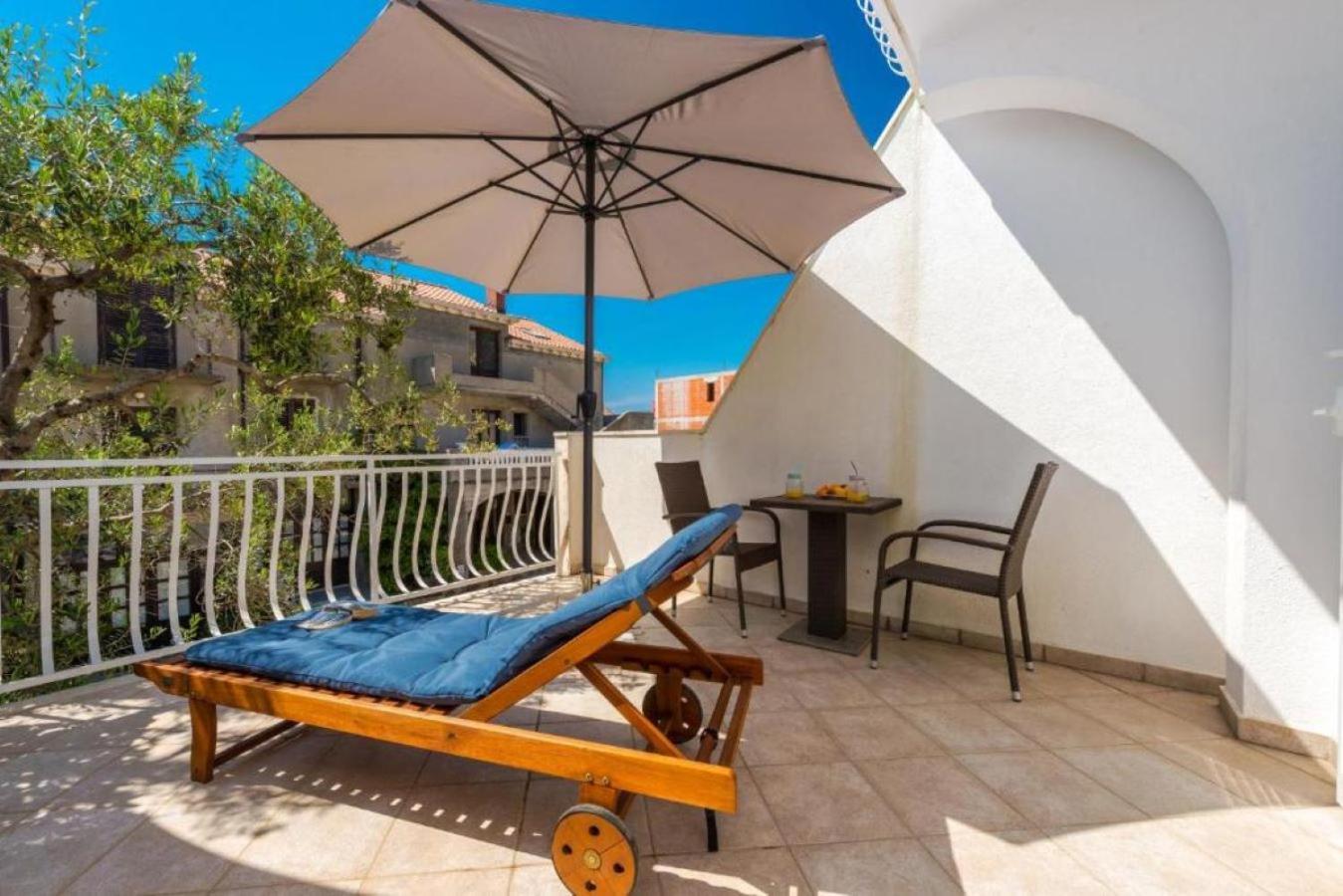Villa Adria Apartments ツァヴタット エクステリア 写真