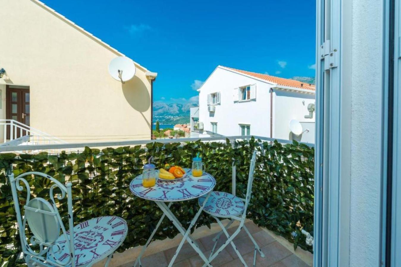 Villa Adria Apartments ツァヴタット エクステリア 写真