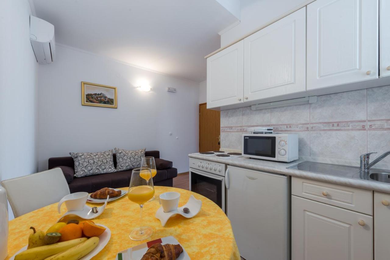 Villa Adria Apartments ツァヴタット エクステリア 写真