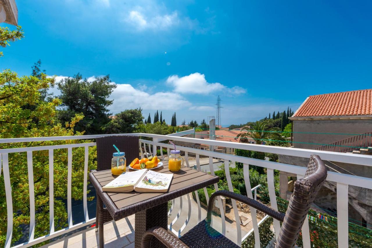 Villa Adria Apartments ツァヴタット エクステリア 写真