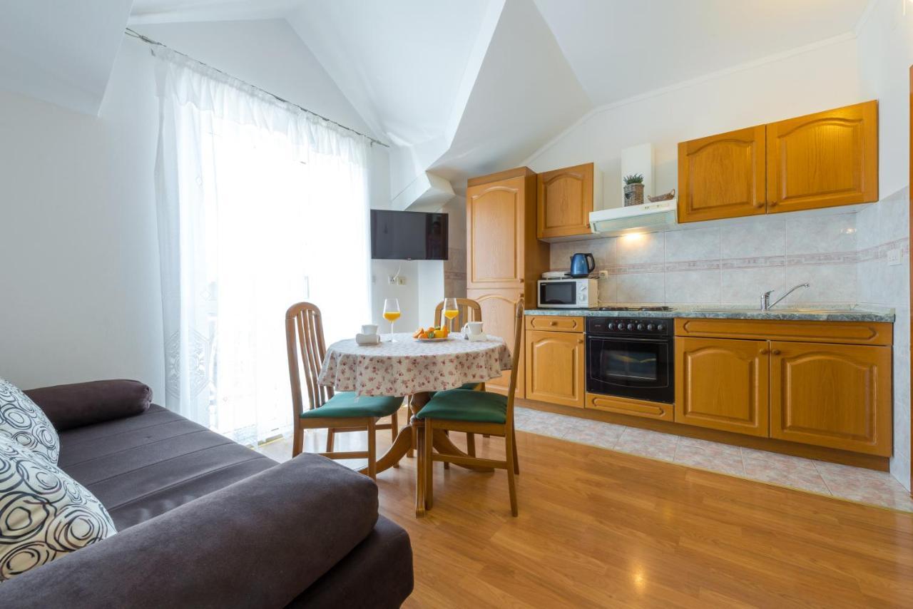 Villa Adria Apartments ツァヴタット エクステリア 写真