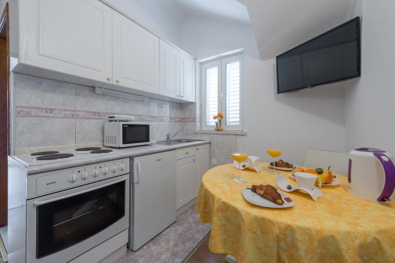 Villa Adria Apartments ツァヴタット エクステリア 写真
