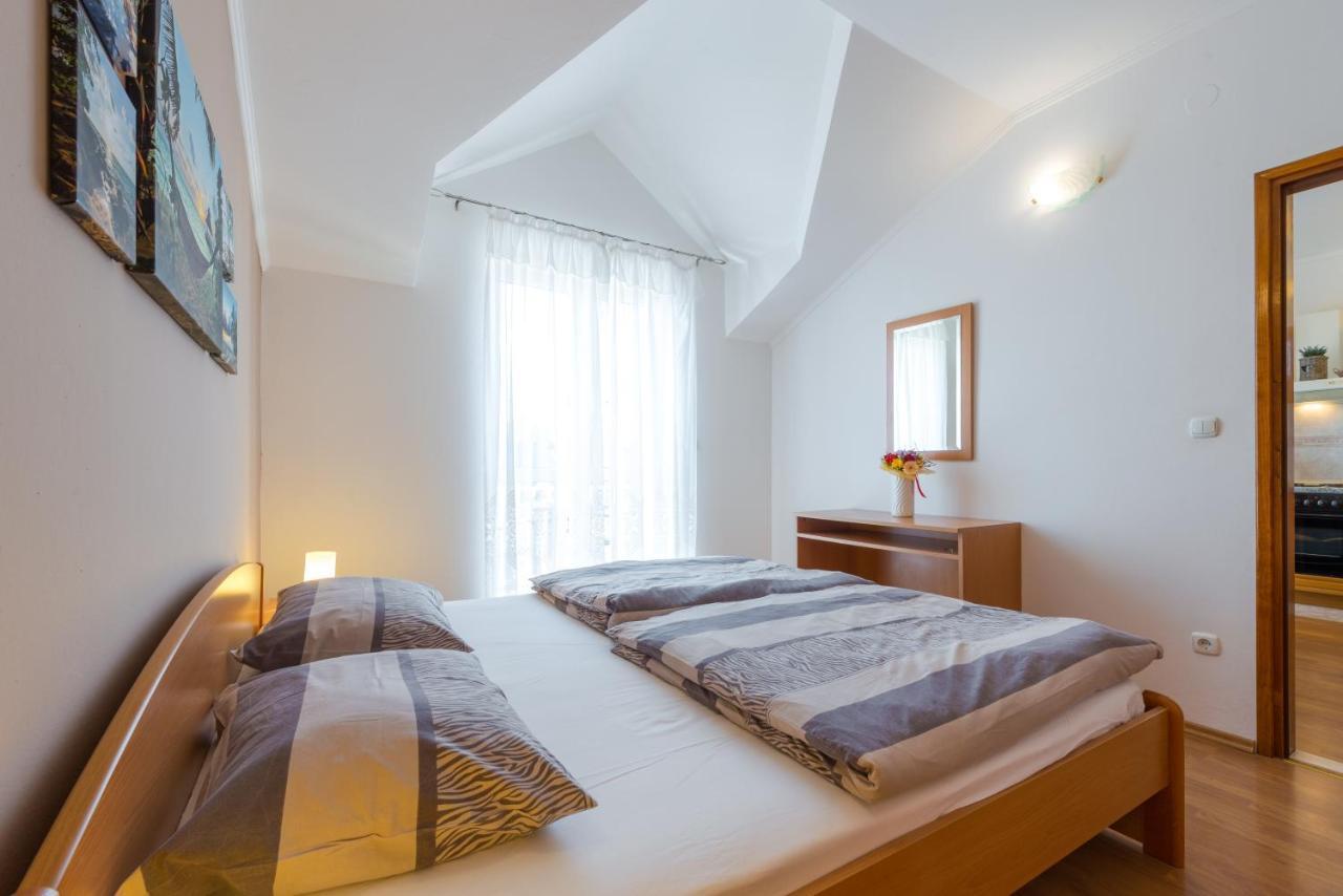 Villa Adria Apartments ツァヴタット エクステリア 写真